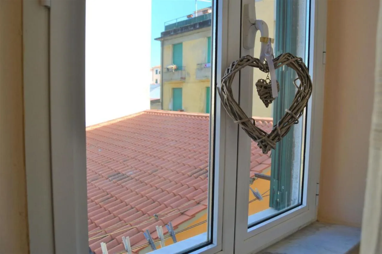 Apartment Appartamento Centro Citta Free Private Car Parking Livorno Italien